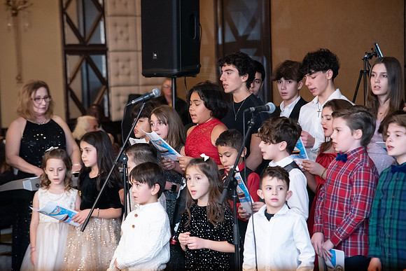 Athena_ChristmasDance_EliosPhoto©2024-95