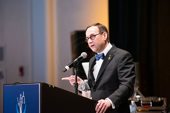 HBA_ScholarshipBall_EliosPhoto©2023-216