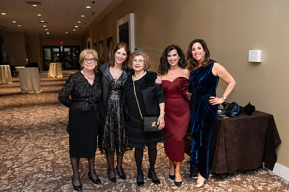 HBA_ScholarshipBall_EliosPhoto©2023-393
