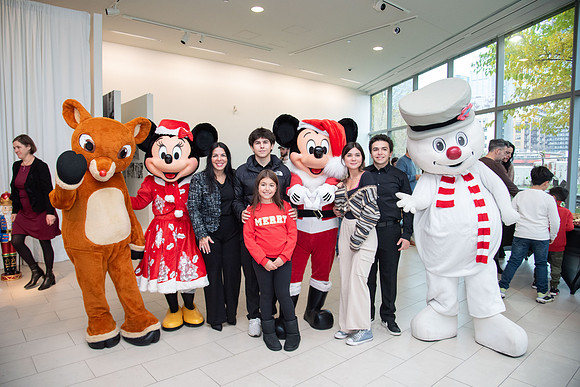 GreektownChristmas_EliosPhoto©2024-80